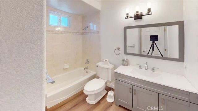 8172 20th Street 3, Westminster, CA 92683