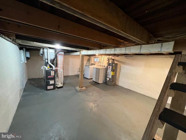 6 LAUREL AVE, Wilmington, DE 19809