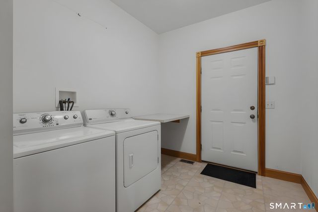50 Emerald Glen Lane, Salem, CT 06420