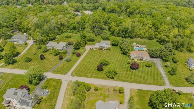 50 Emerald Glen Lane, Salem, CT 06420