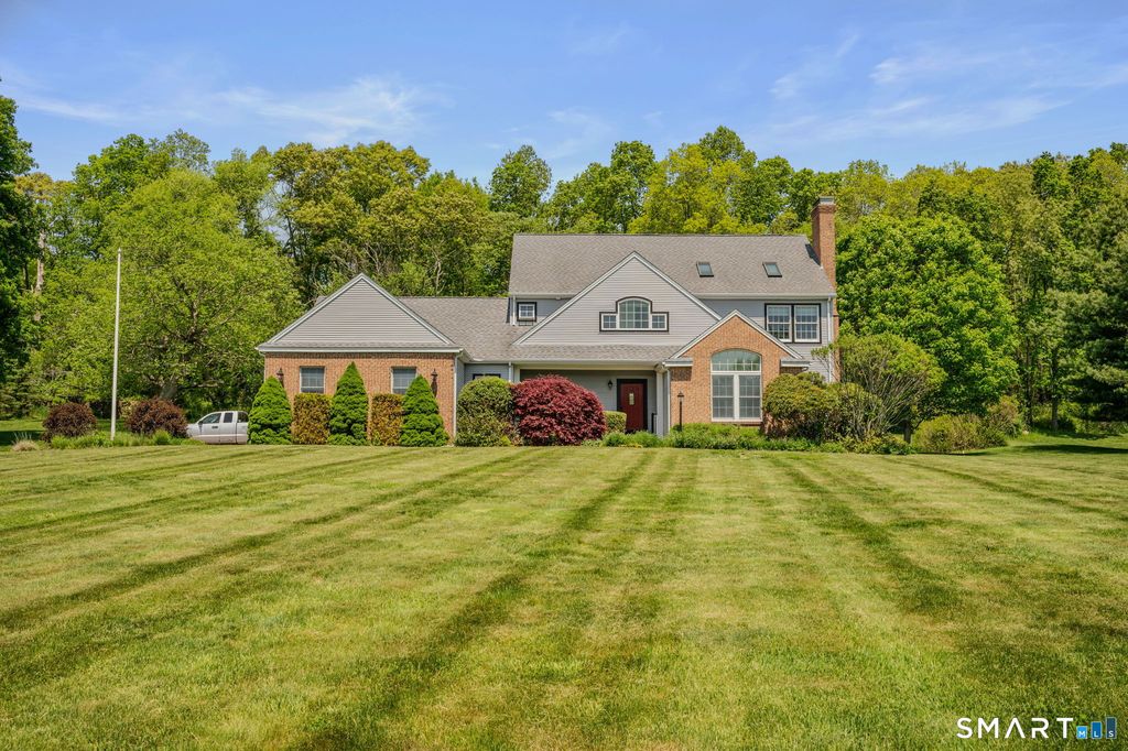 50 Emerald Glen Lane, Salem, CT 06420