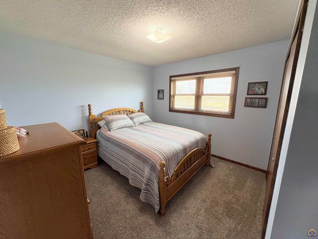 1984 Road D, Emporia, KS 66801