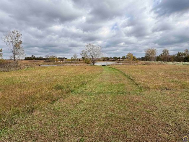 1984 Road D, Emporia, KS 66801