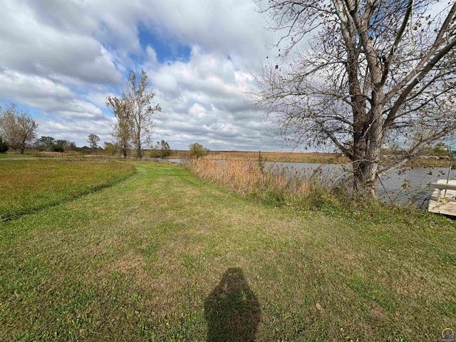 1984 Road D, Emporia, KS 66801