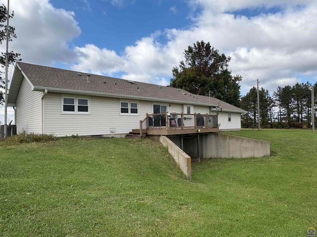 1984 Road D, Emporia, KS 66801