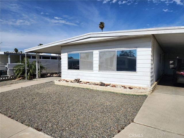 711 San Mateo Circle, Hemet, CA 92543