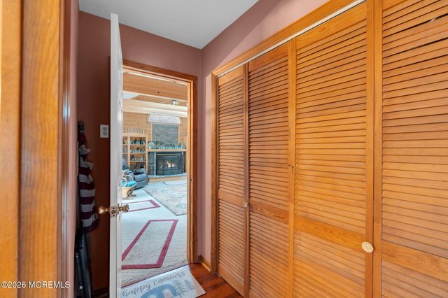 111 Bay Way, Lanoka Harbor, NJ 08734