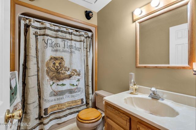 111 Bay Way, Lanoka Harbor, NJ 08734