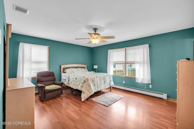 111 Bay Way, Lanoka Harbor, NJ 08734