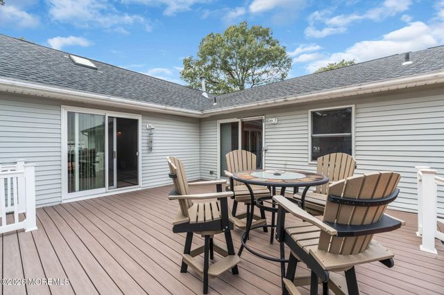 111 Bay Way, Lanoka Harbor, NJ 08734