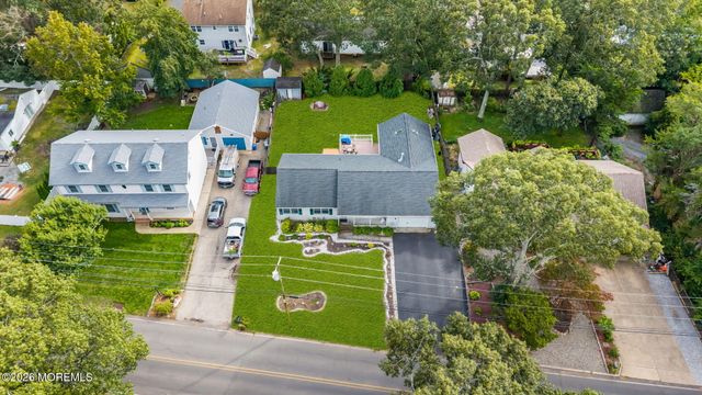 111 Bay Way, Lanoka Harbor, NJ 08734