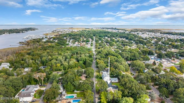 111 Bay Way, Lanoka Harbor, NJ 08734