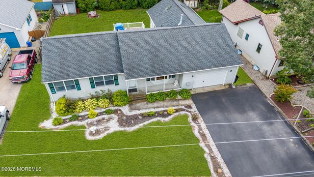 111 Bay Way, Lanoka Harbor, NJ 08734