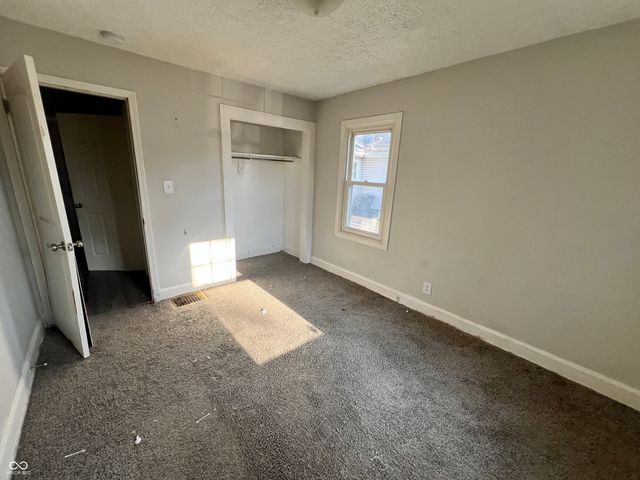 3620 Andover Road, Anderson, IN 46013