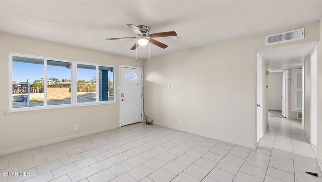 513 GILMORE Way, El Paso, TX 79907