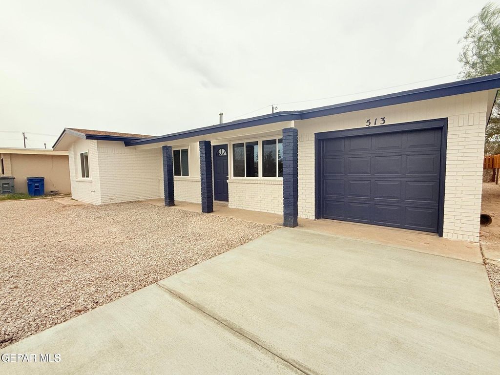 513 GILMORE Way, El Paso, TX 79907