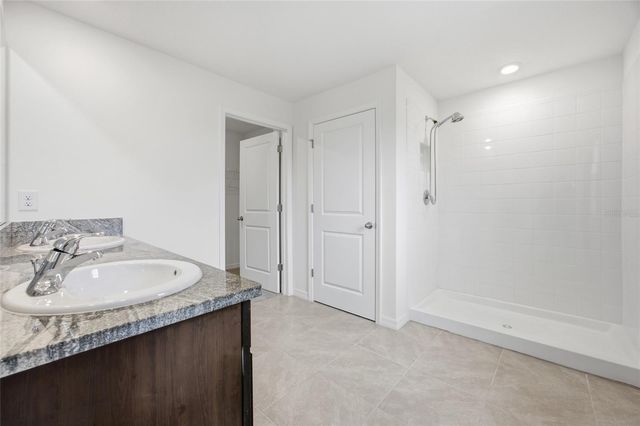 5527 SW 43RD COURT, Ocala, FL 34474