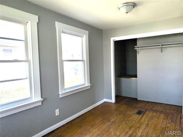 137 W Arlee Avenue, St Louis, MO 63125