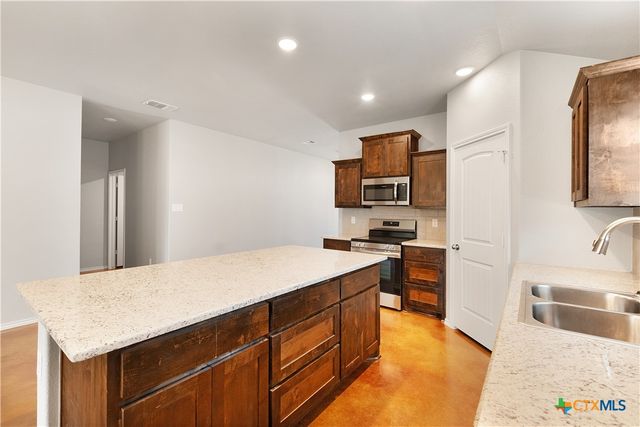 1425 Lindsey Drive, Copperas Cove, TX 76522