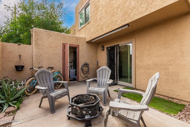 948 S Alma School Road 128, Mesa, AZ 85210