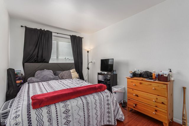 948 S Alma School Road 128, Mesa, AZ 85210