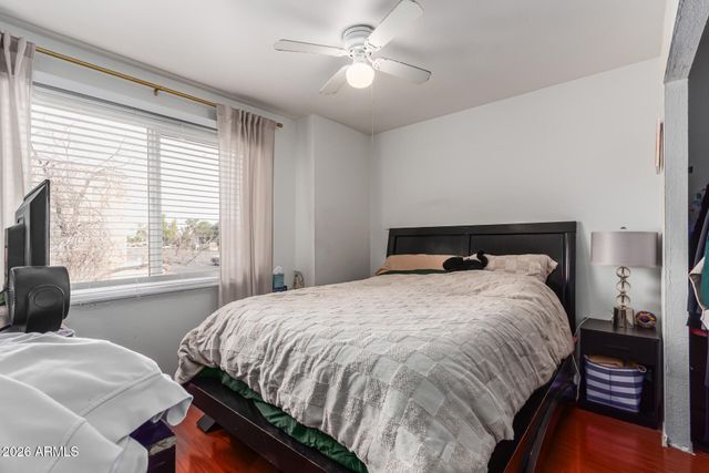 948 S Alma School Road 128, Mesa, AZ 85210