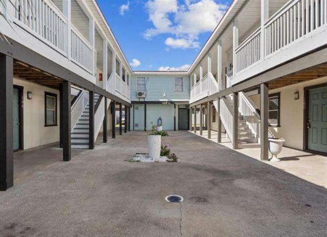918 Winnie Street 111, Galveston, TX 77550