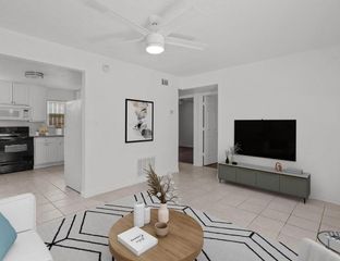 918 Winnie Street 111, Galveston, TX 77550