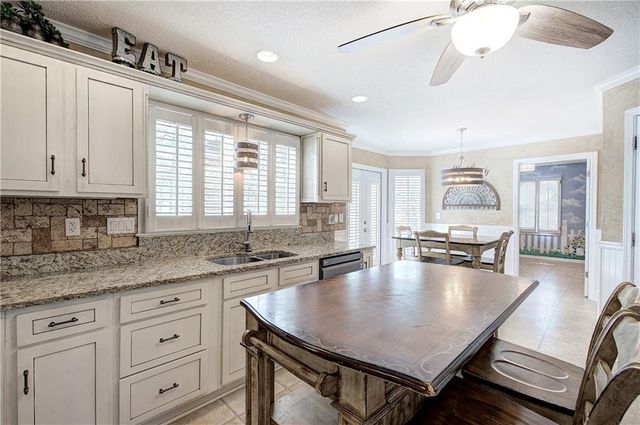 2978 Edenberry Lane NW, Kennesaw, GA 30152