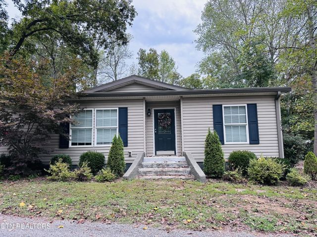 206 Randall Fugate Rd, Spring City, TN 37381