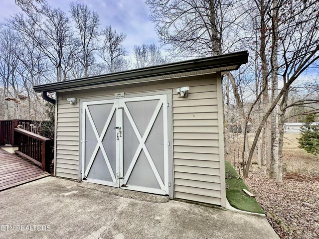 206 Randall Fugate Rd, Spring City, TN 37381