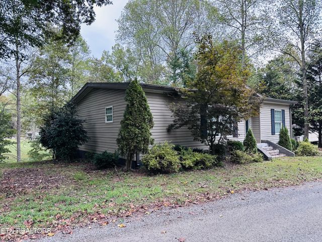 206 Randall Fugate Rd, Spring City, TN 37381