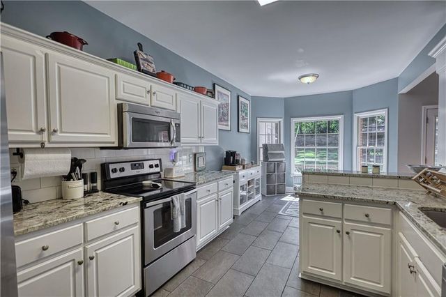 232 Lake Vista Way, Athens, GA 30607