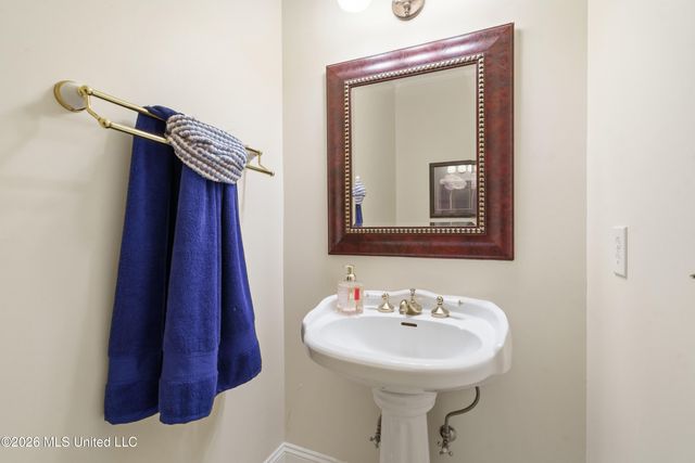 5294 Meadow Pointe Drive, Southaven, MS 38672