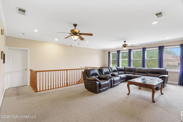 5294 Meadow Pointe Drive, Southaven, MS 38672