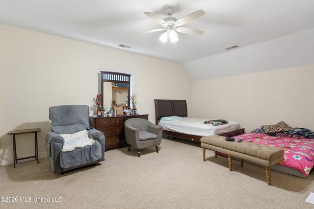 5294 Meadow Pointe Drive, Southaven, MS 38672
