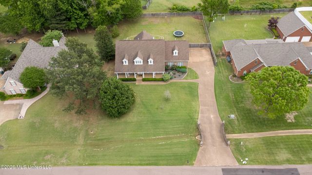 5294 Meadow Pointe Drive, Southaven, MS 38672
