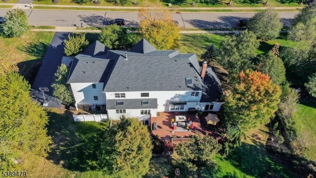 87 Meadow Lark Ln, Montgomery Twp., NJ 08502