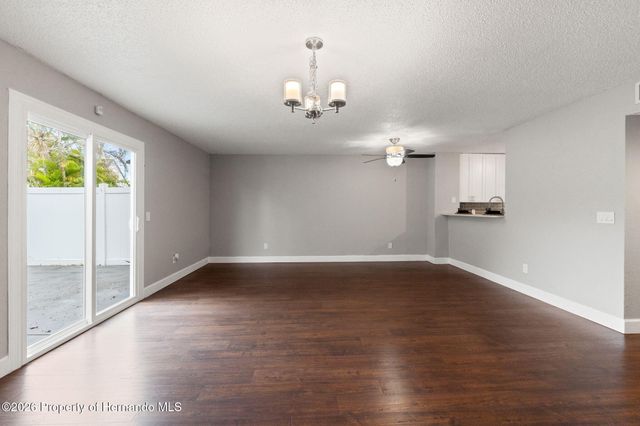 3919 Carroll Pines Court, Tampa, FL 33614