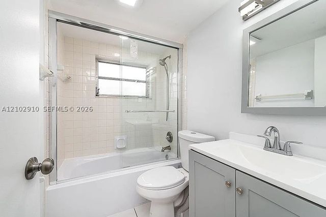 1931 Sabal Palm Dr 301, Davie, FL 33324