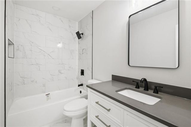 1539 Venetian SW Drive, Atlanta, GA 30311