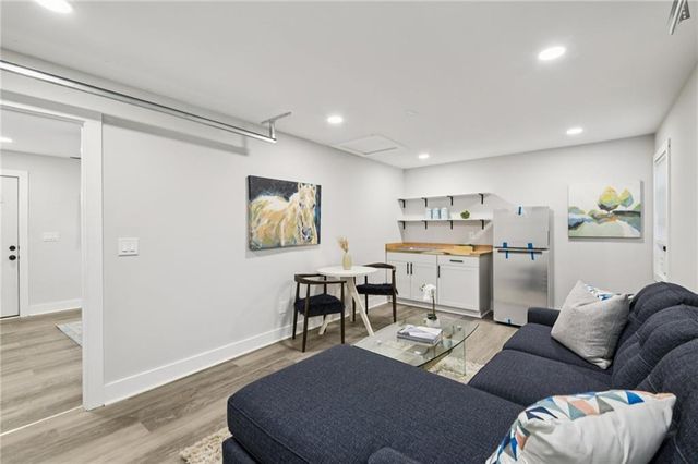 1539 Venetian SW Drive, Atlanta, GA 30311