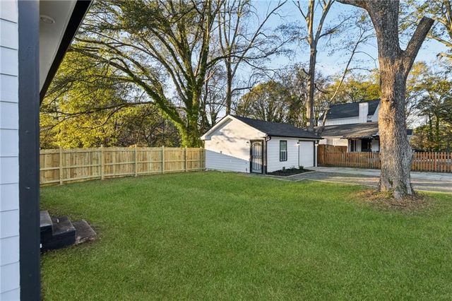 1539 Venetian SW Drive, Atlanta, GA 30311