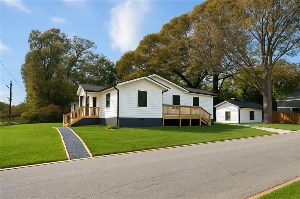 1539 Venetian SW Drive, Atlanta, GA 30311