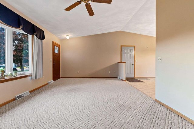 120 HILLSIDE LANE, Shawano, WI 54166