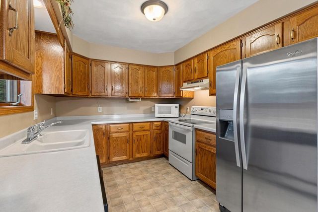 120 HILLSIDE LANE, Shawano, WI 54166