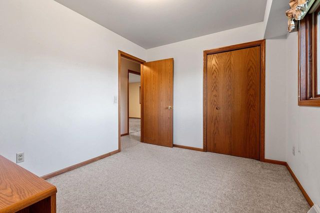 120 HILLSIDE LANE, Shawano, WI 54166