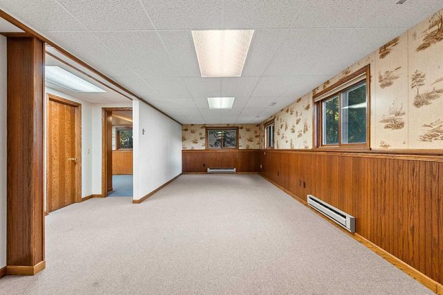 120 HILLSIDE LANE, Shawano, WI 54166