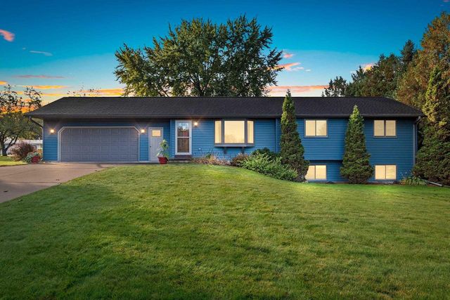 120 HILLSIDE LANE, Shawano, WI 54166
