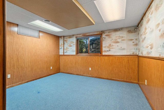 120 HILLSIDE LANE, Shawano, WI 54166